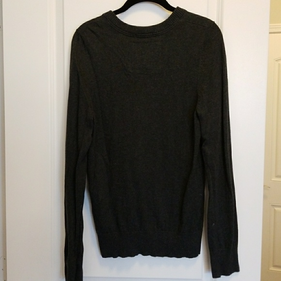 Abercrombie and Fitch small sweater. Worn twice. - Picture 3 of 3